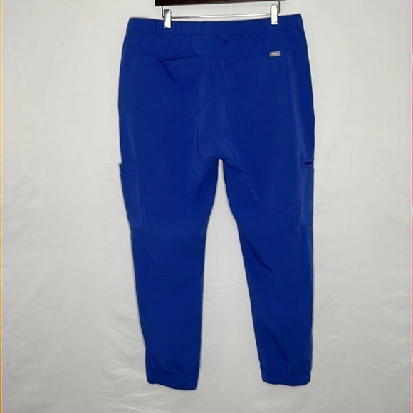 Fig's Cairo Cargo Jogger Style Scrub Pants - Size XXL - Picture 3 of 8